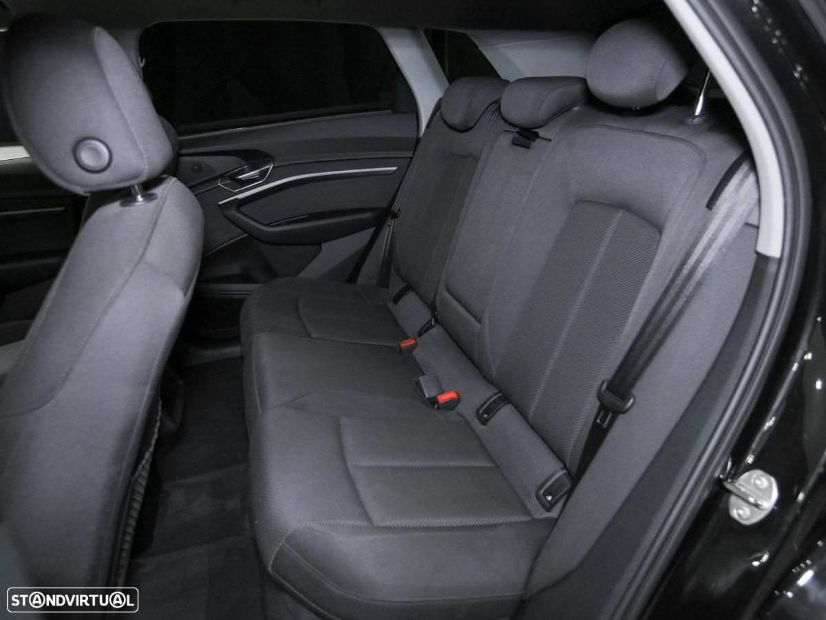 Audi e-tron 50 quattro - 10