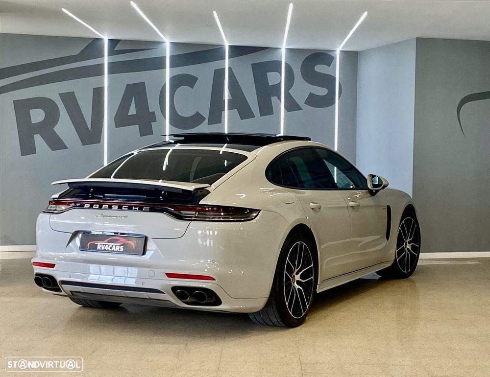 Porsche Panamera 4 E-Hybrid - 9