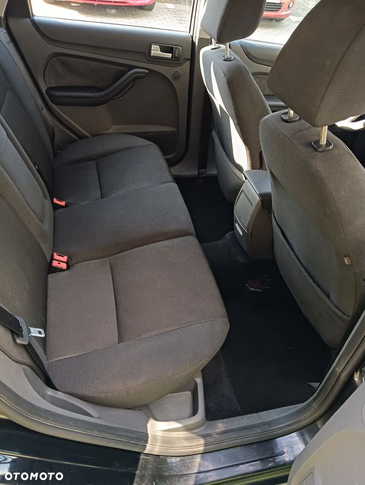 Ford Focus 2.0 Platinium X - 21