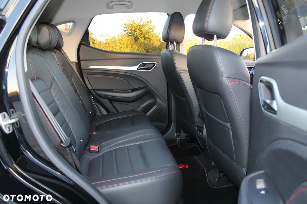 MG ZS ICE 1.5 VTI-tech Luxury - 22