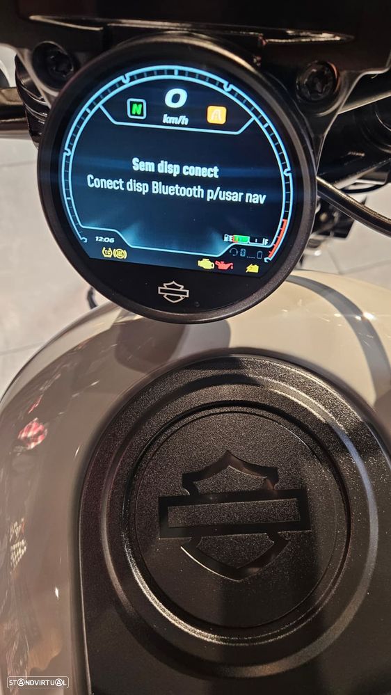 Harley-Davidson Sportster Nightster Special - 6