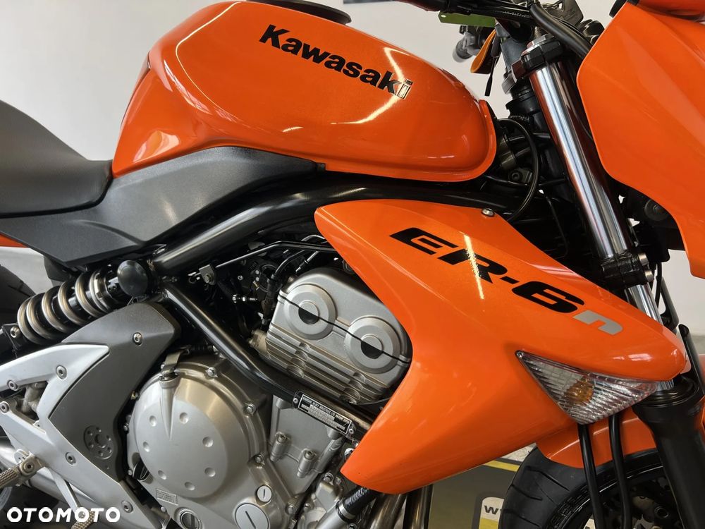 Kawasaki ER - 23