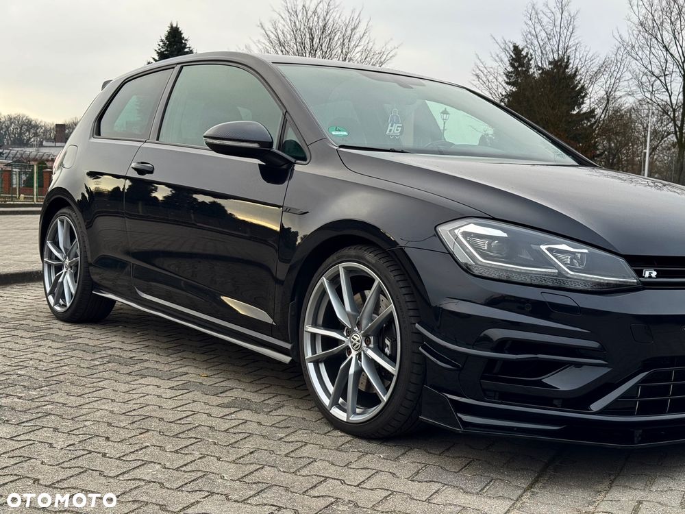 Volkswagen Golf R 4Motion (BlueMotion Technology) - 3