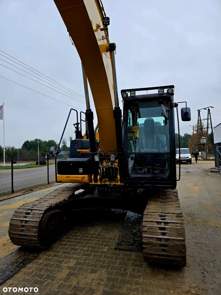 Caterpillar 320E - 4