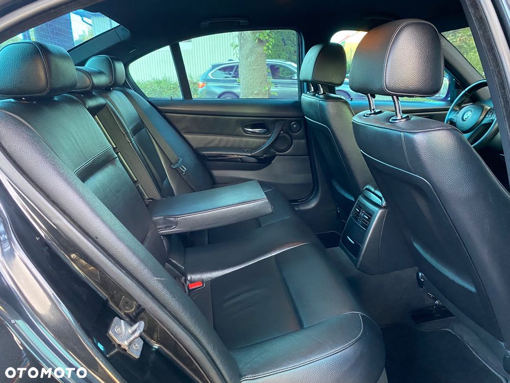 BMW Seria 3 - 27