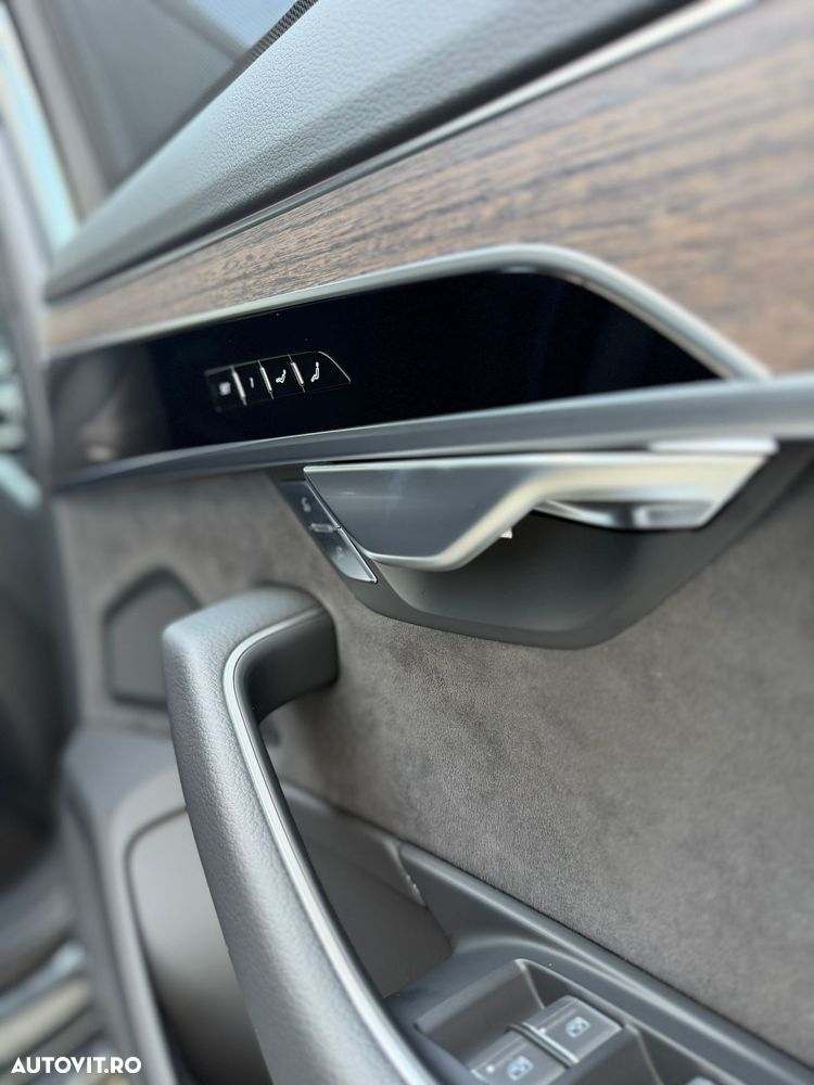 Audi A8 L 55 TFSI quattro tiptronic - 31