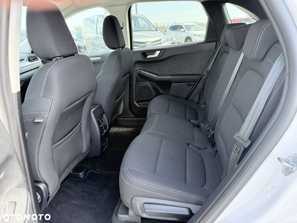 Ford Kuga 2.5 Duratec FHEV TITANIUM - 14