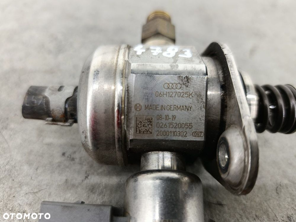 POMPA WYSOKIEGO CIŚNIENIA BENZYNA VW PASSAT B6 06H127025K 0261520055  BOSCH - 4