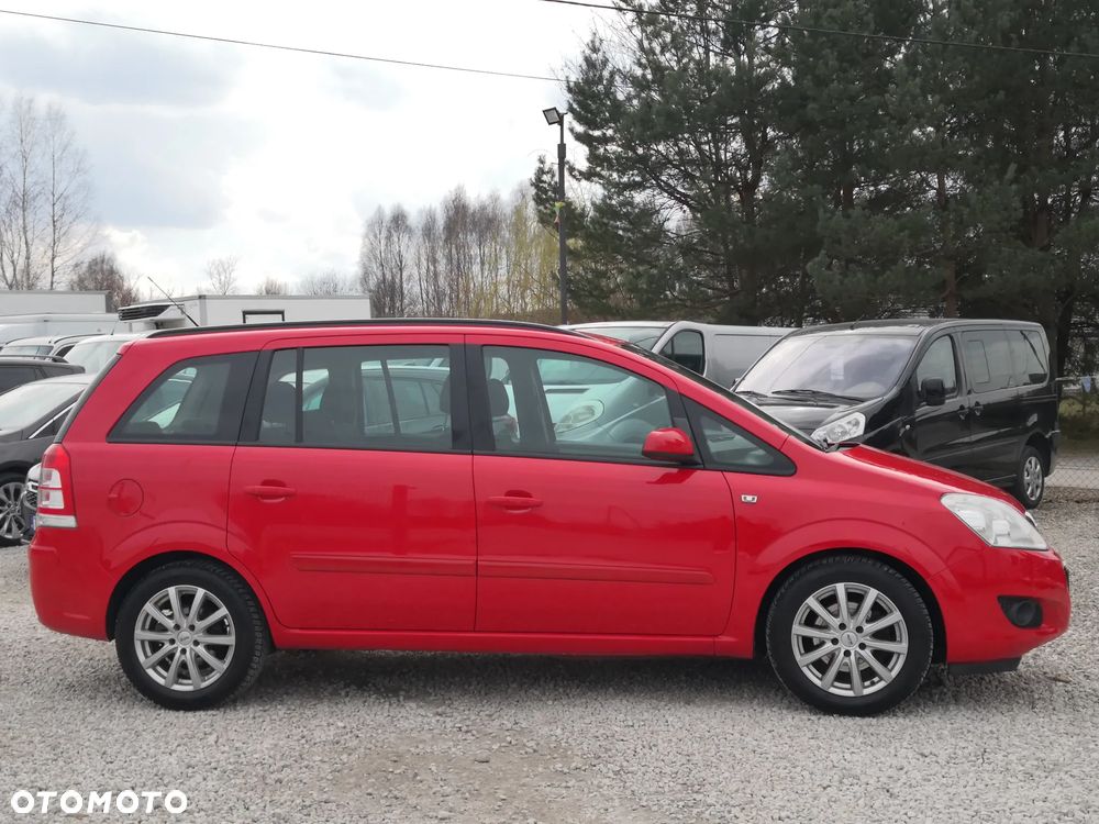 Opel Zafira 1.8 - 6