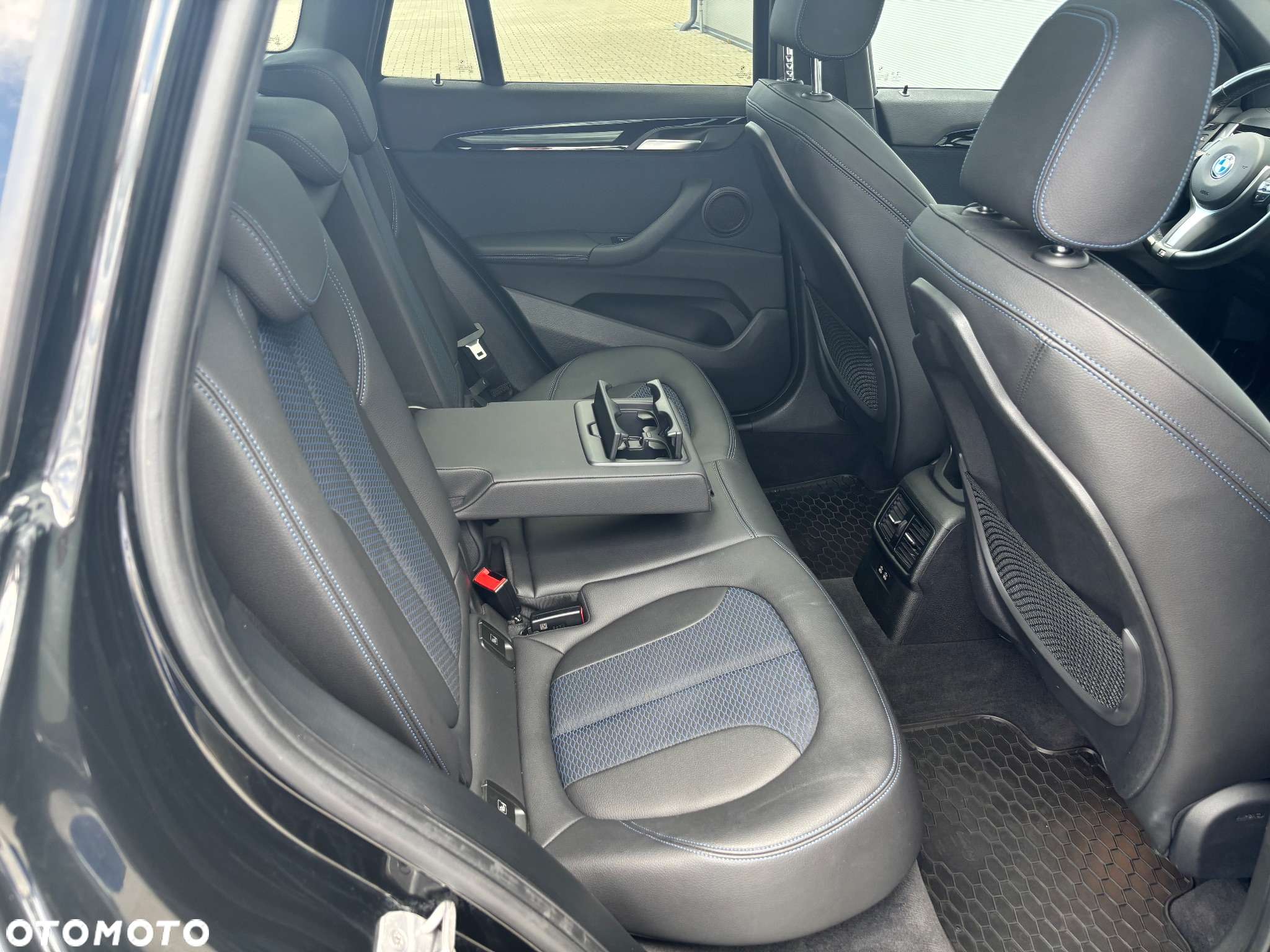BMW X1 xDrive20i M Sport sport - 37