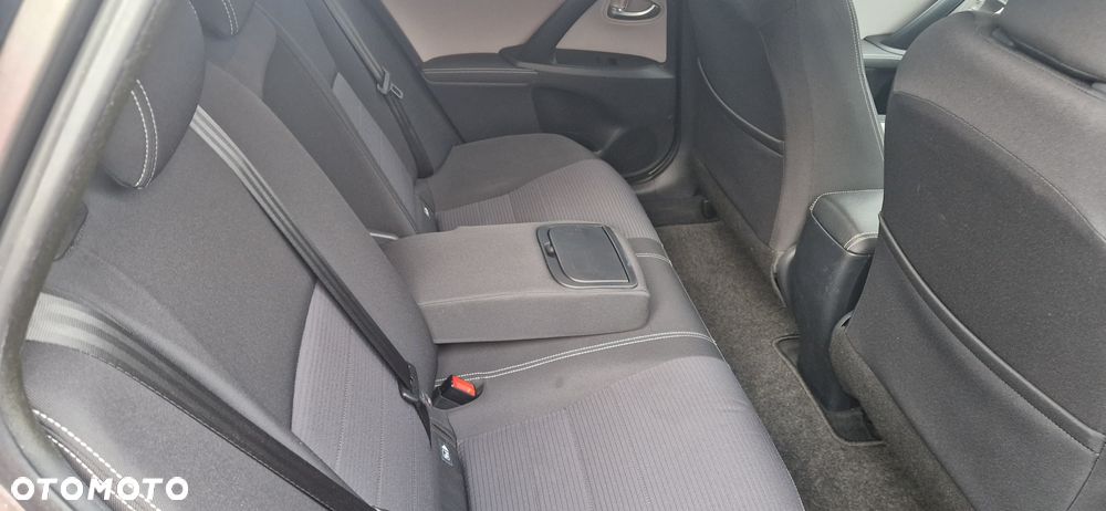 Toyota Avensis Touring Sports 1.8 Multidrive S Edition-S - 10