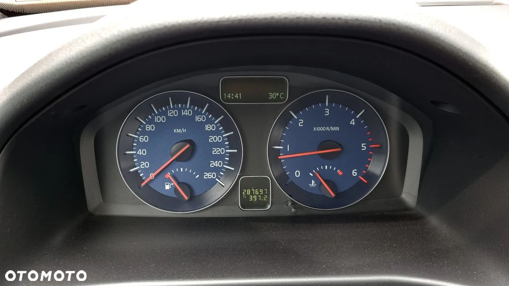 Volvo S40 D4 R-Design - 21