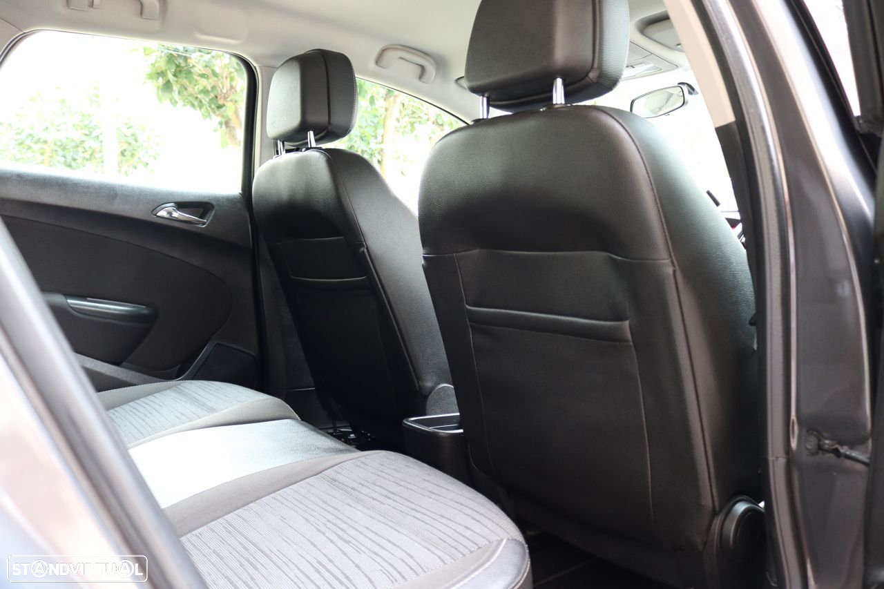 Opel Astra Sports Tourer 1.3 CDTi Executive S/S - 31