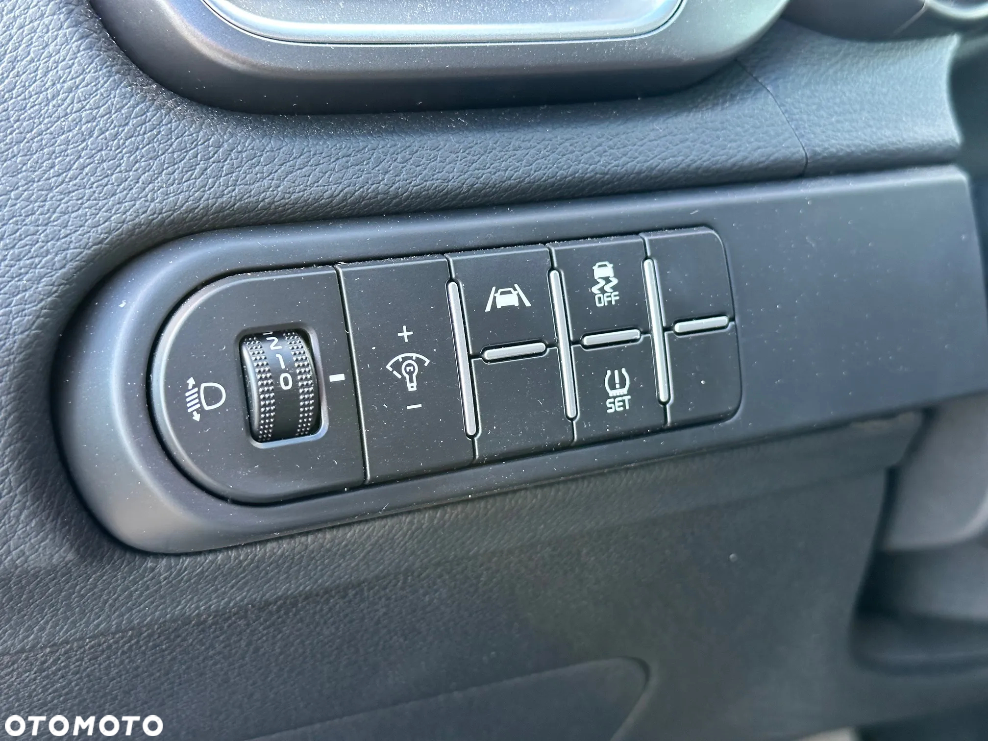 Kia Ceed 1.5 T-GDI M - 19