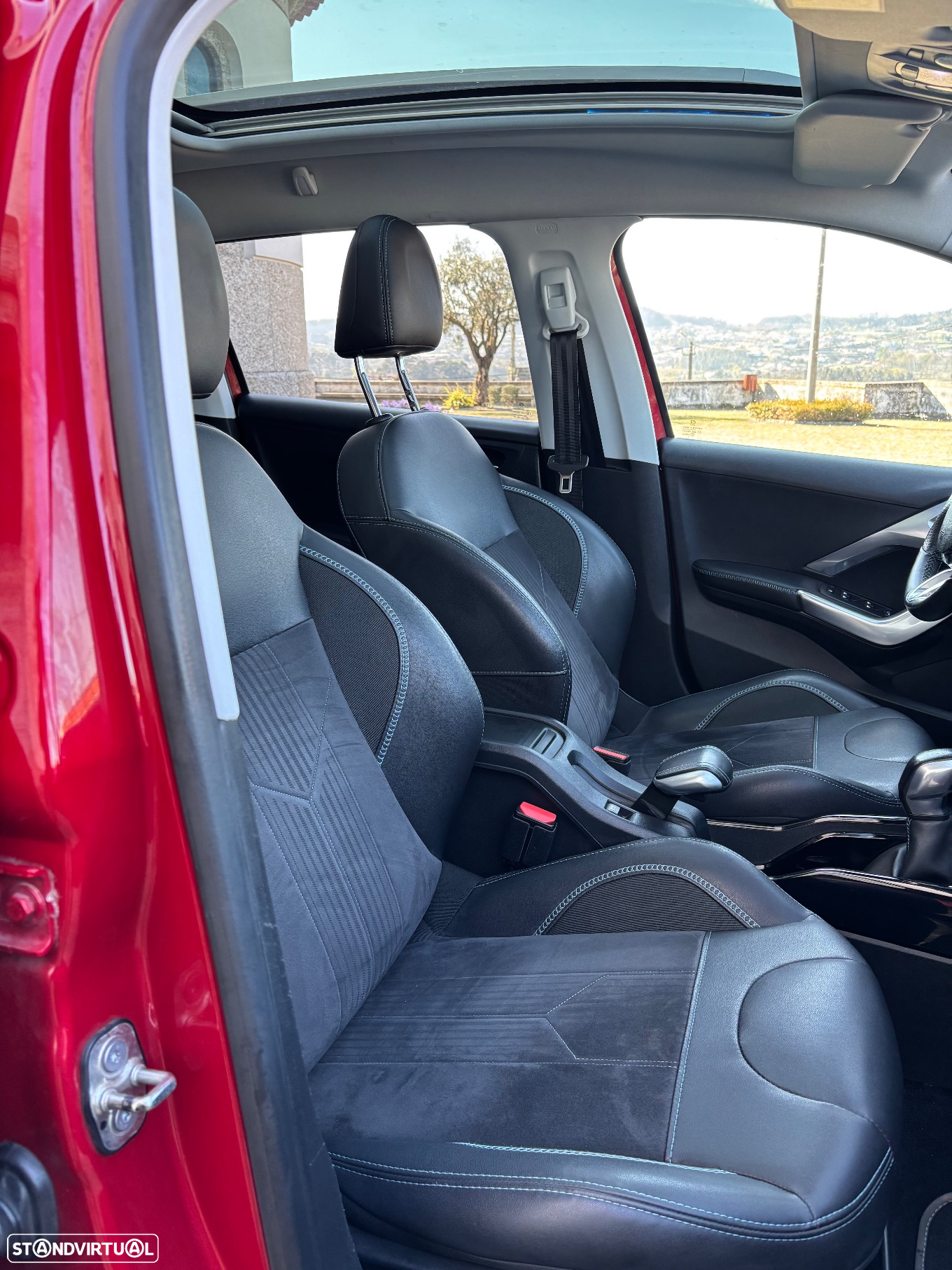 Peugeot 2008 1.2 PureTech Crossway - 12