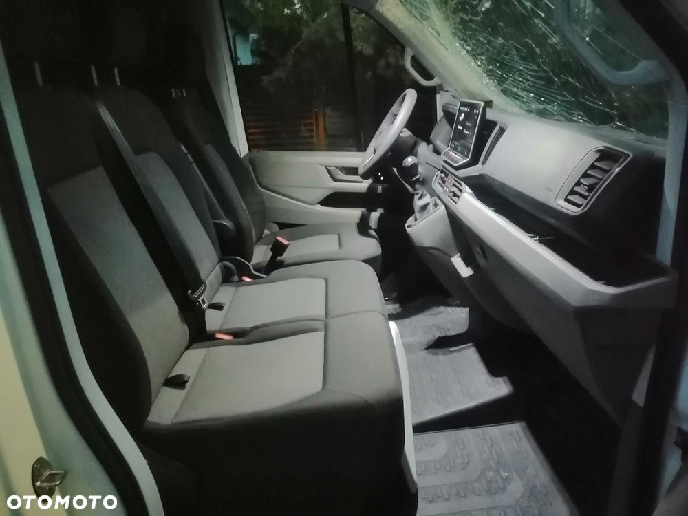 Volkswagen Crafter - 11