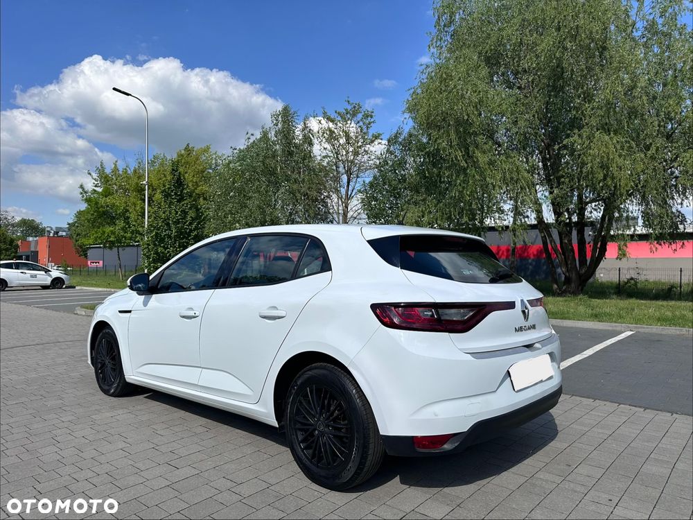 Renault Megane ENERGY TCe 100 LIFE - 2