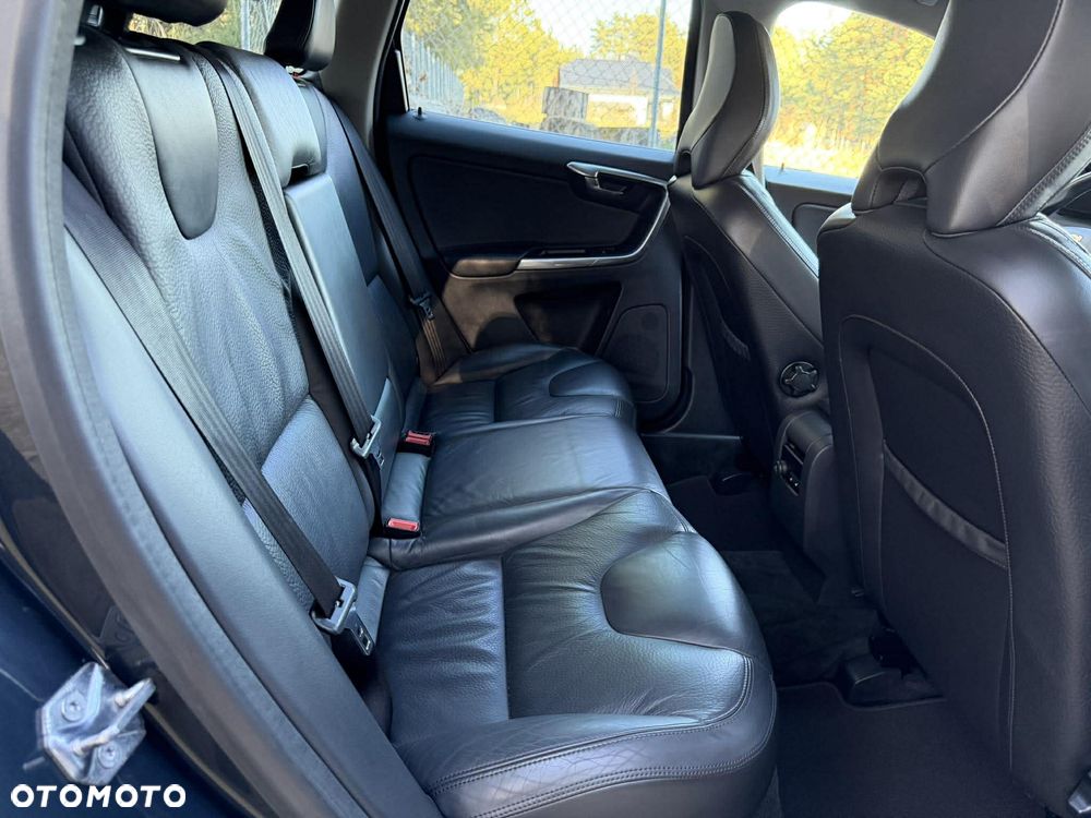 Volvo XC 60 D4 Edition Pro - 20