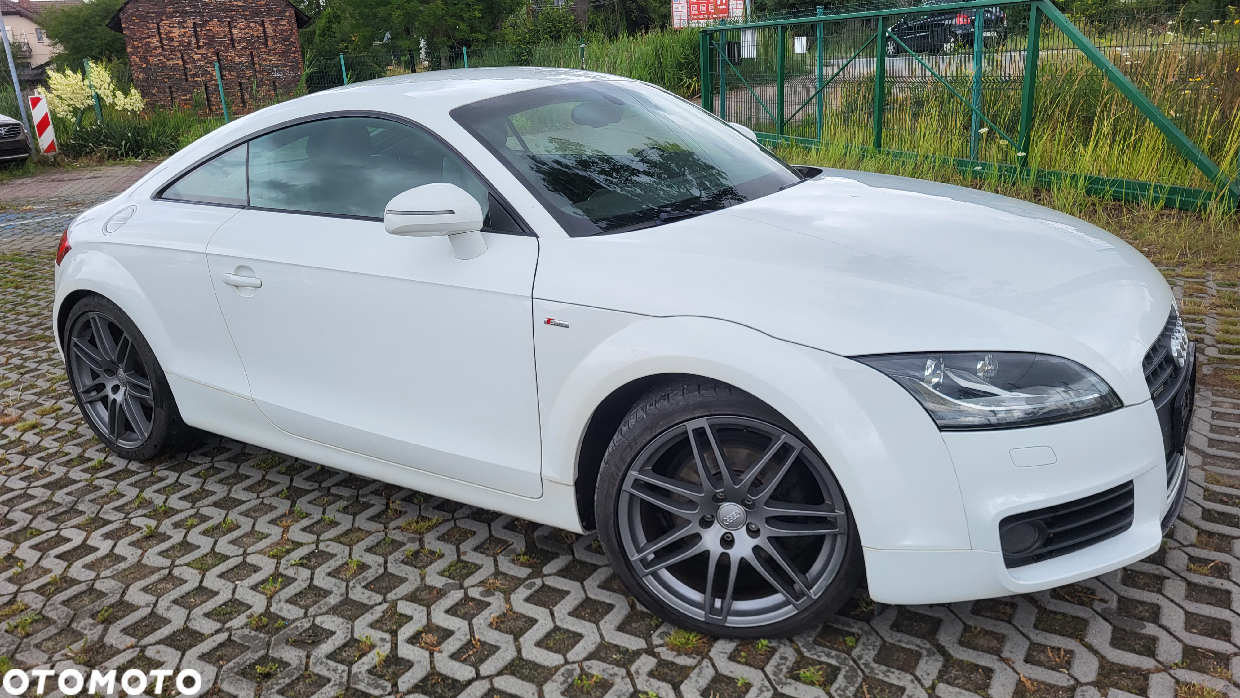 Audi TT Coupé 2.0 TDI Quattro - 31