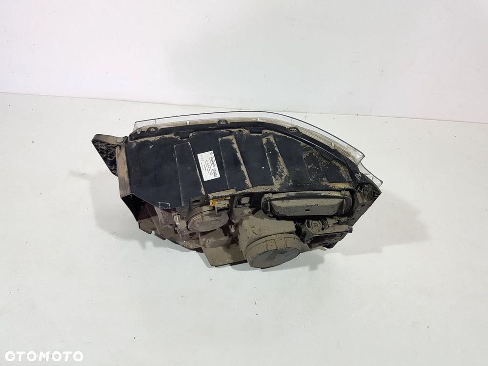 RENAULT RANGE GAMA T LAMPA PRZÓD PRZEDNIA PRAWA 89207721 EUROPA ORYGINAŁ - 4