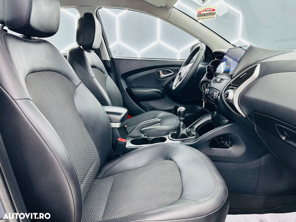 Hyundai ix35 1.7 CRDI 2WD blue Style - 17