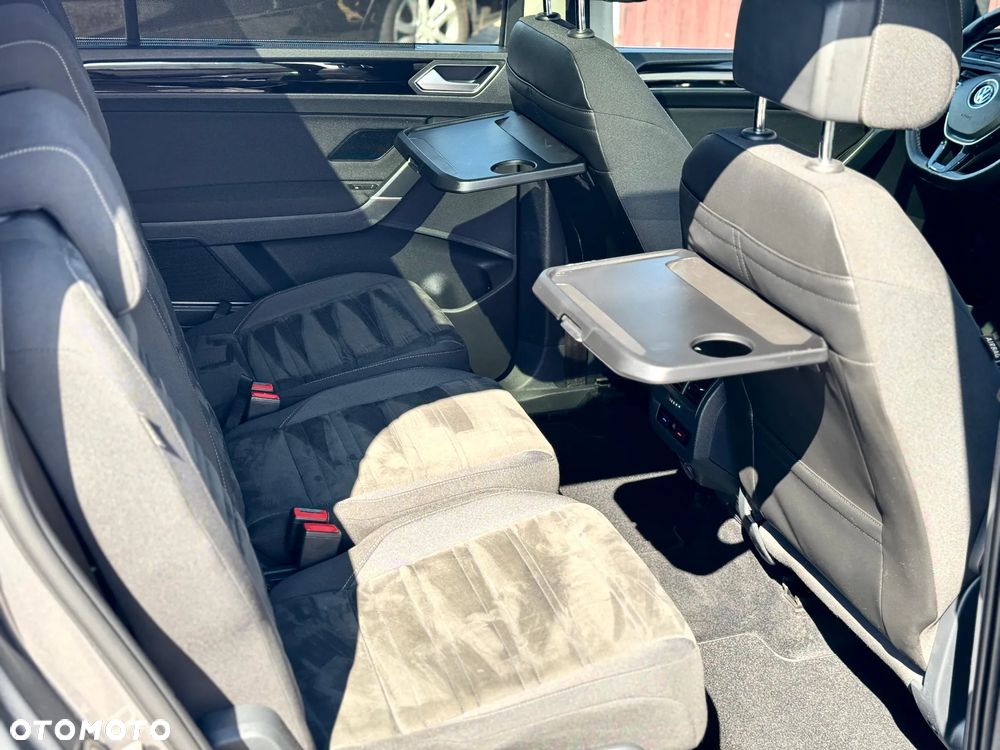 Volkswagen Touran 2.0 TDI SCR (BlueMotion Technology) DSG Highline - 24