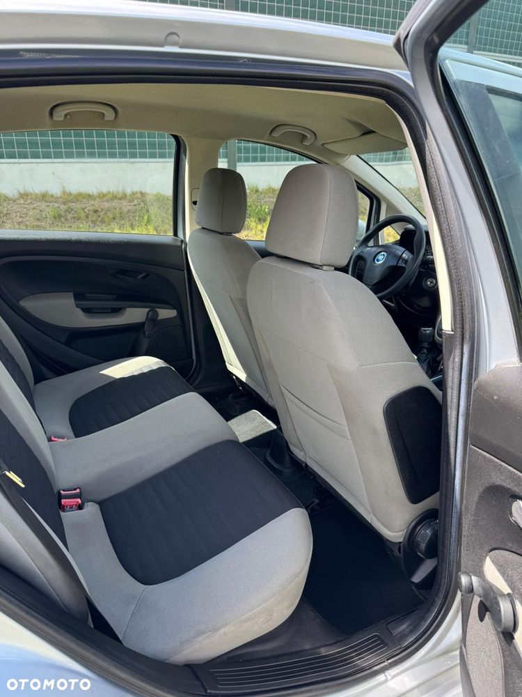 Fiat Grande Punto - 7