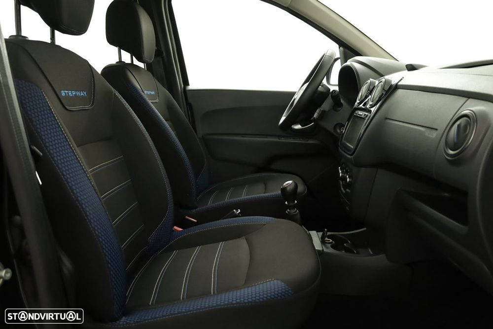 Dacia Lodgy 1.5 Blue dCi Stepway 7L - 21