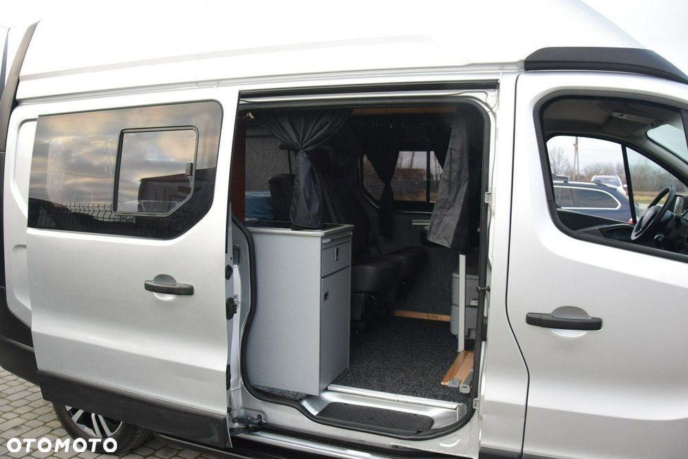 Renault Trafic - 22