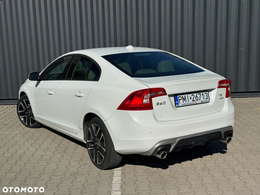 Volvo S60 T5 Drive-E Summum - 7