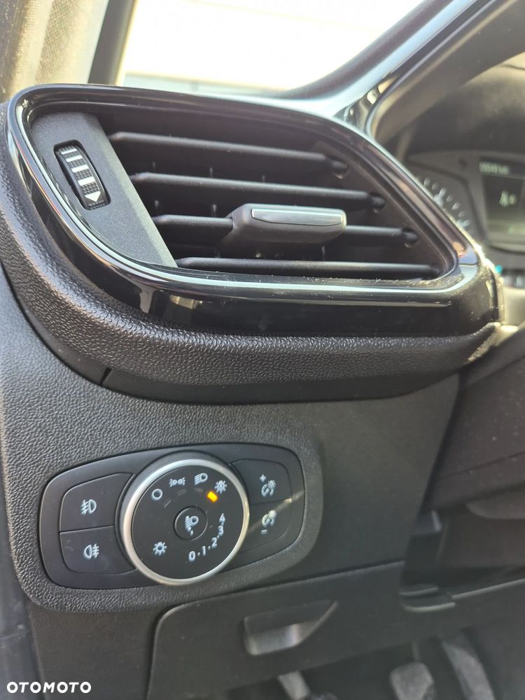 Ford Fiesta 1.1 SYNC Edition - 11