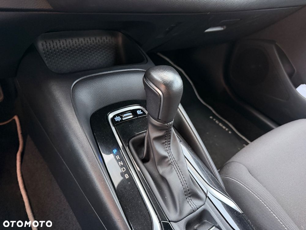 Toyota Corolla 1.8 Hybrid Comfort - 23