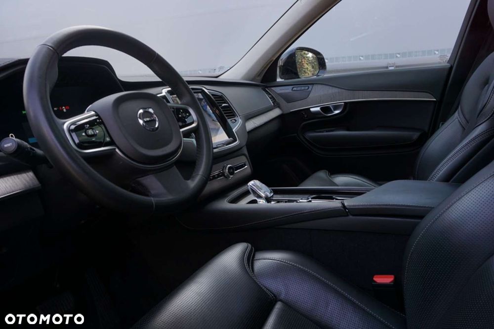 Volvo XC 90 - 14