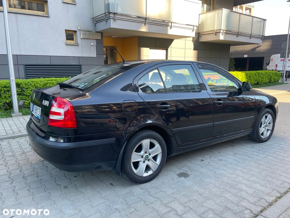 Skoda Octavia 1.6 - 3