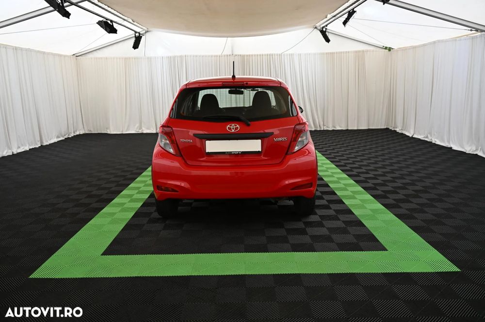 Toyota Yaris 1.0 VVT-i Cool - 6