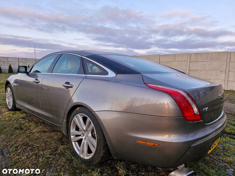 Jaguar XJ 3.0 V6 S Luxury - 6
