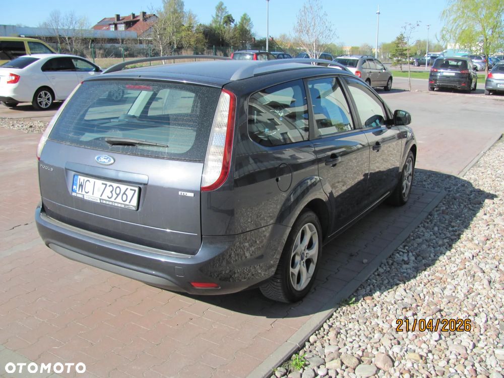 Ford Focus 1.6 TDCi Amber X - 13