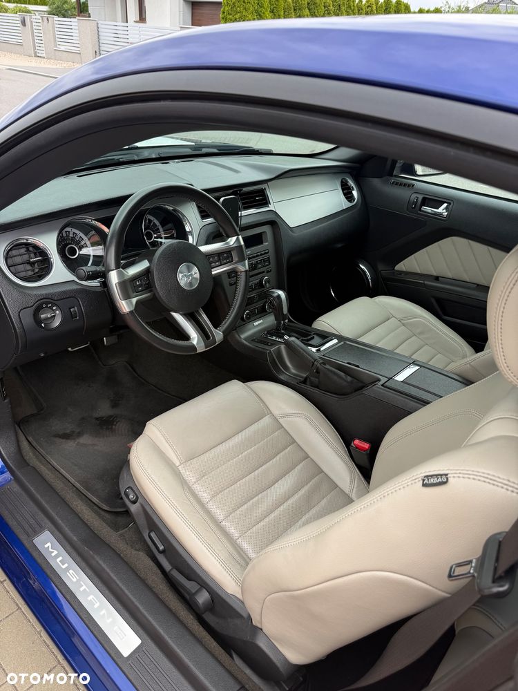 Ford Mustang 3.7 V6 Premium - 13