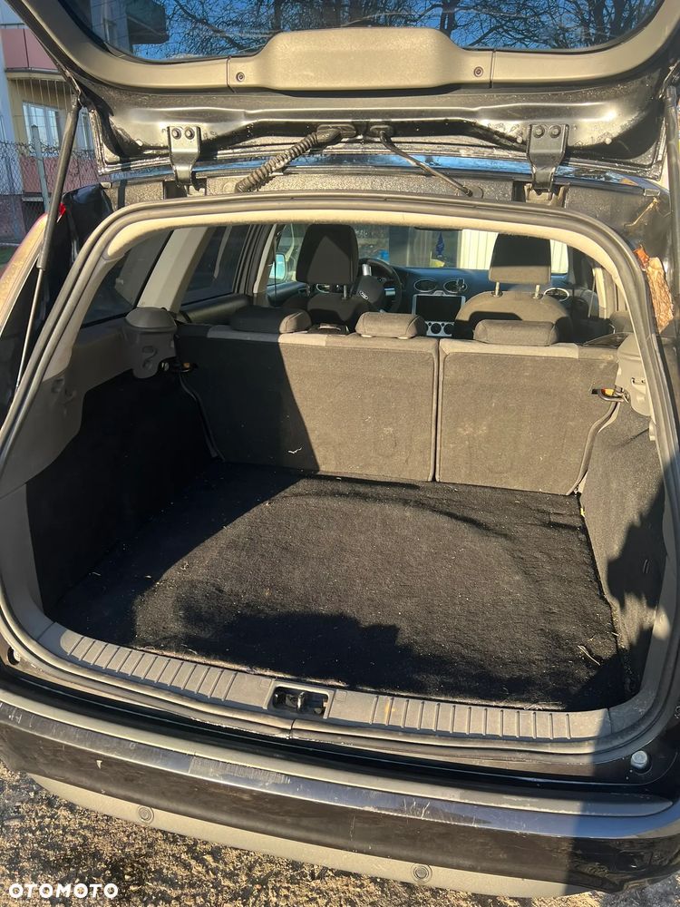 Ford Focus - 6