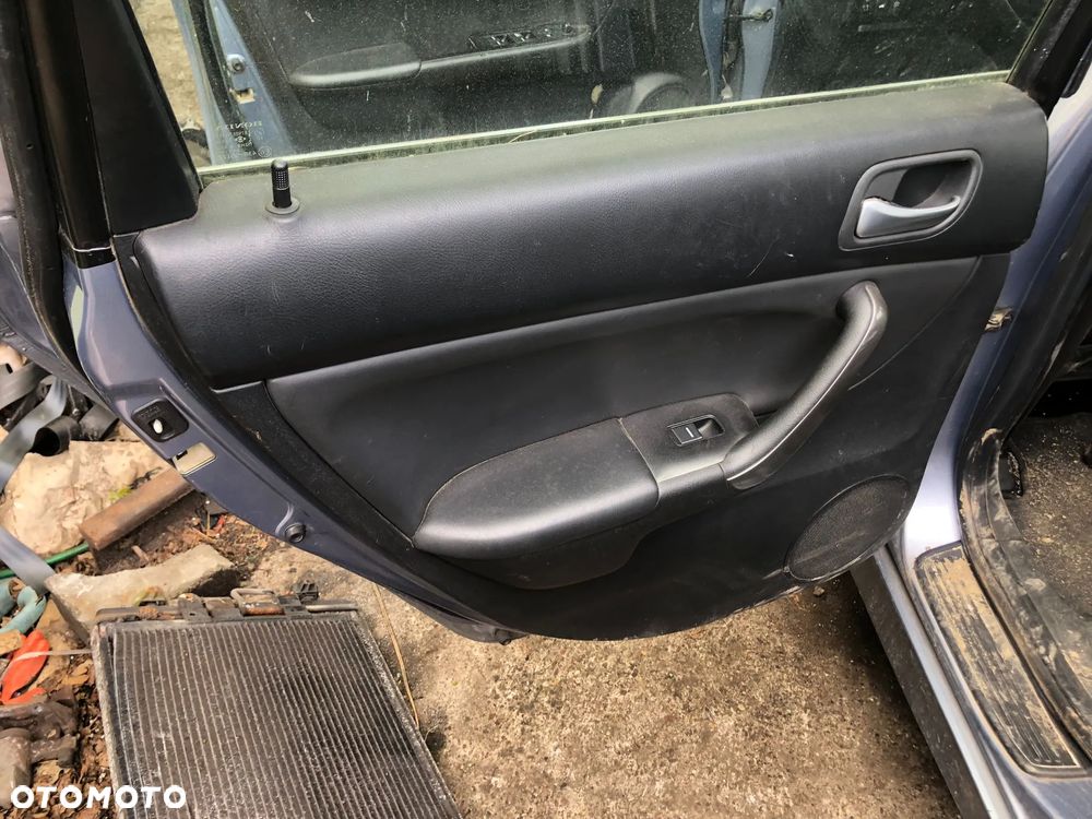 HONDA ACCORD 7 VII  boczki tapicerka drzwi skórzane - 3