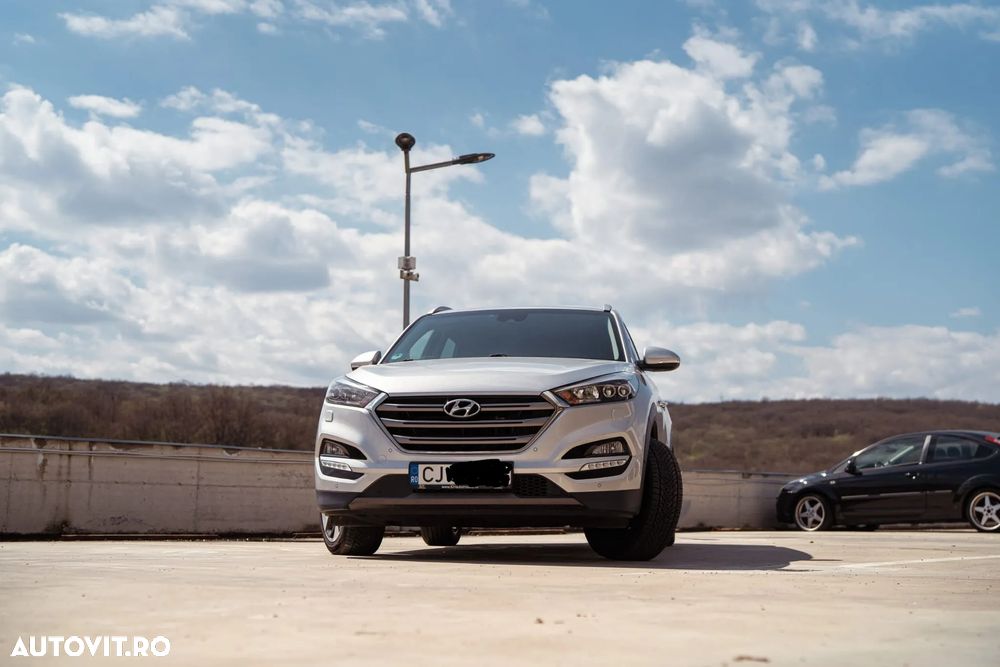 Hyundai Tucson 2.0 CRDI 4WD 6AT Premium+ - 2