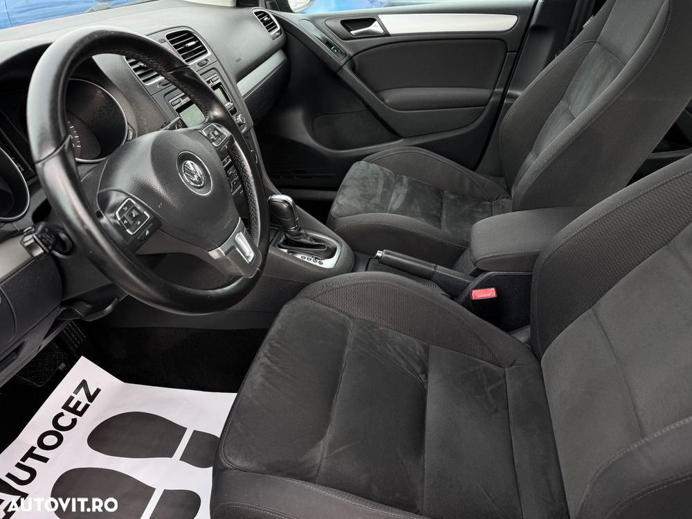 Volkswagen Golf 1.4 TSI BlueMotion Technology DSG Highline - 9