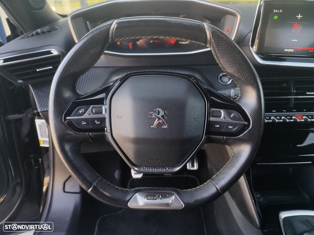 Peugeot 2008 1.2 PureTech GT Line - 11