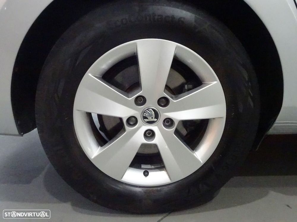 Skoda Superb Break 2.0 TDI Ambition DSG - 36