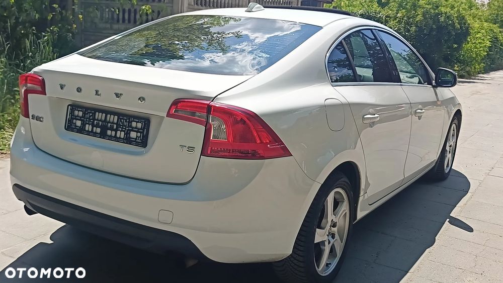 Volvo S60 2.5 T5 - 3