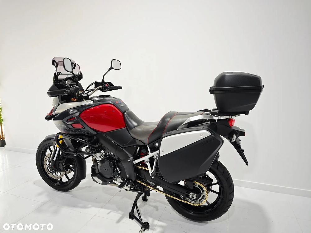 Suzuki V-STROM - 22