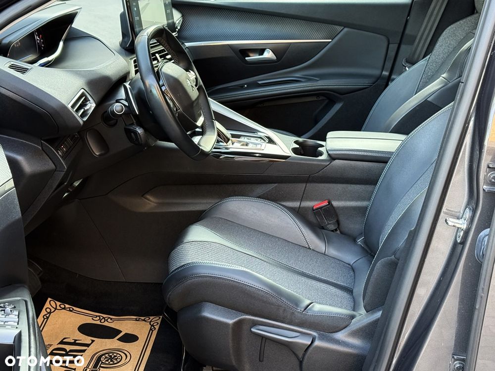 Peugeot 3008 1.5 BlueHDi Allure S&S EAT8 - 11