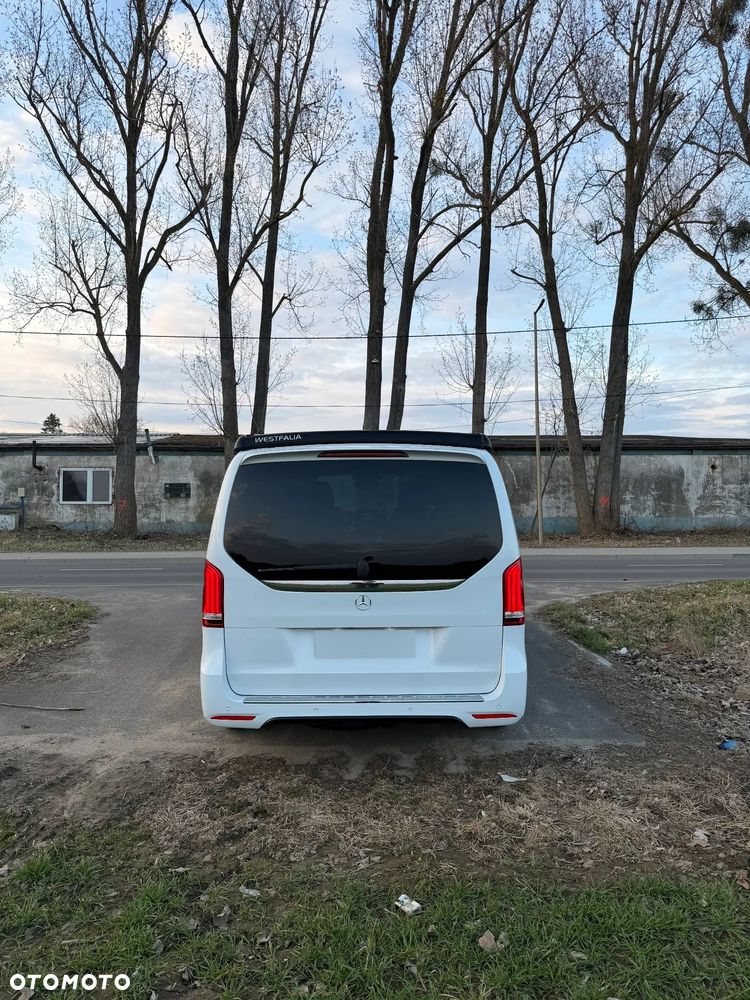 Mercedes-Benz Klasa V - 33