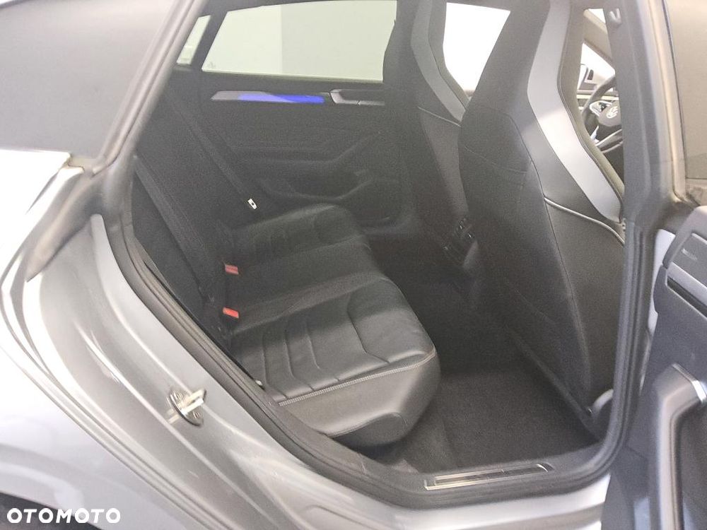 Volkswagen Arteon 2.0 TDI SCR 4Motion DSG R-Line - 9