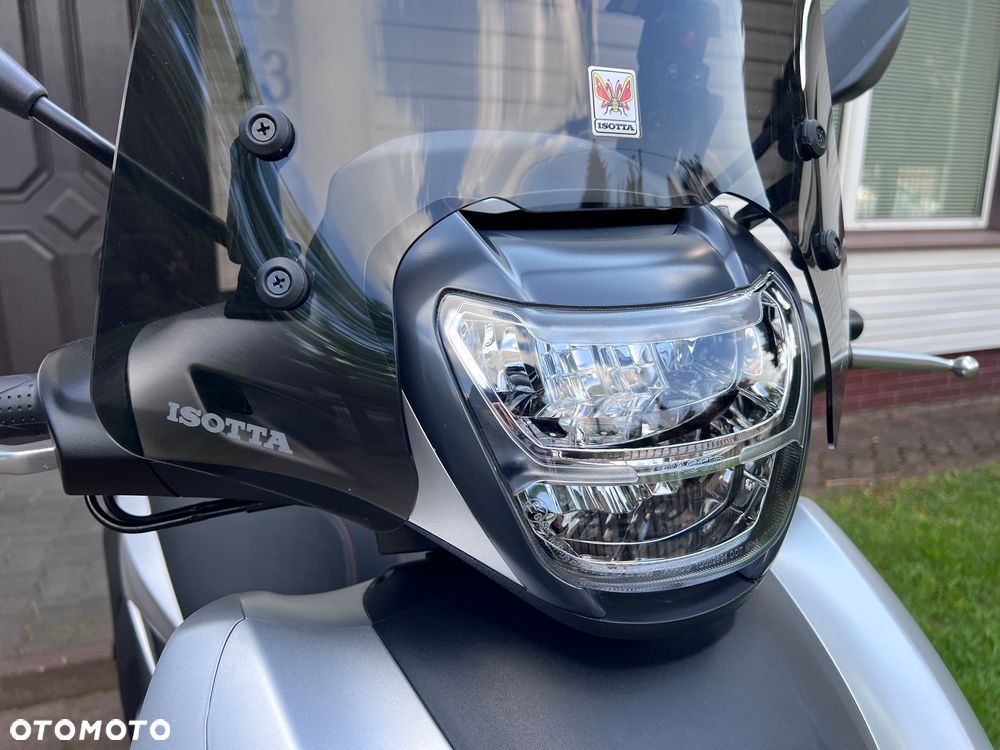 Piaggio Beverly - 14